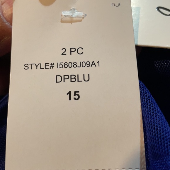 Two piece formal outfit by Love Reign in deep blue. - Picture 8 of 8